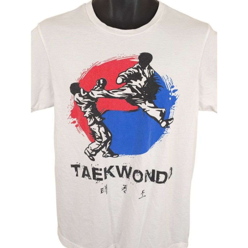 Taekwondo T Shirt Mens Size Medium White Korean Martial Arts